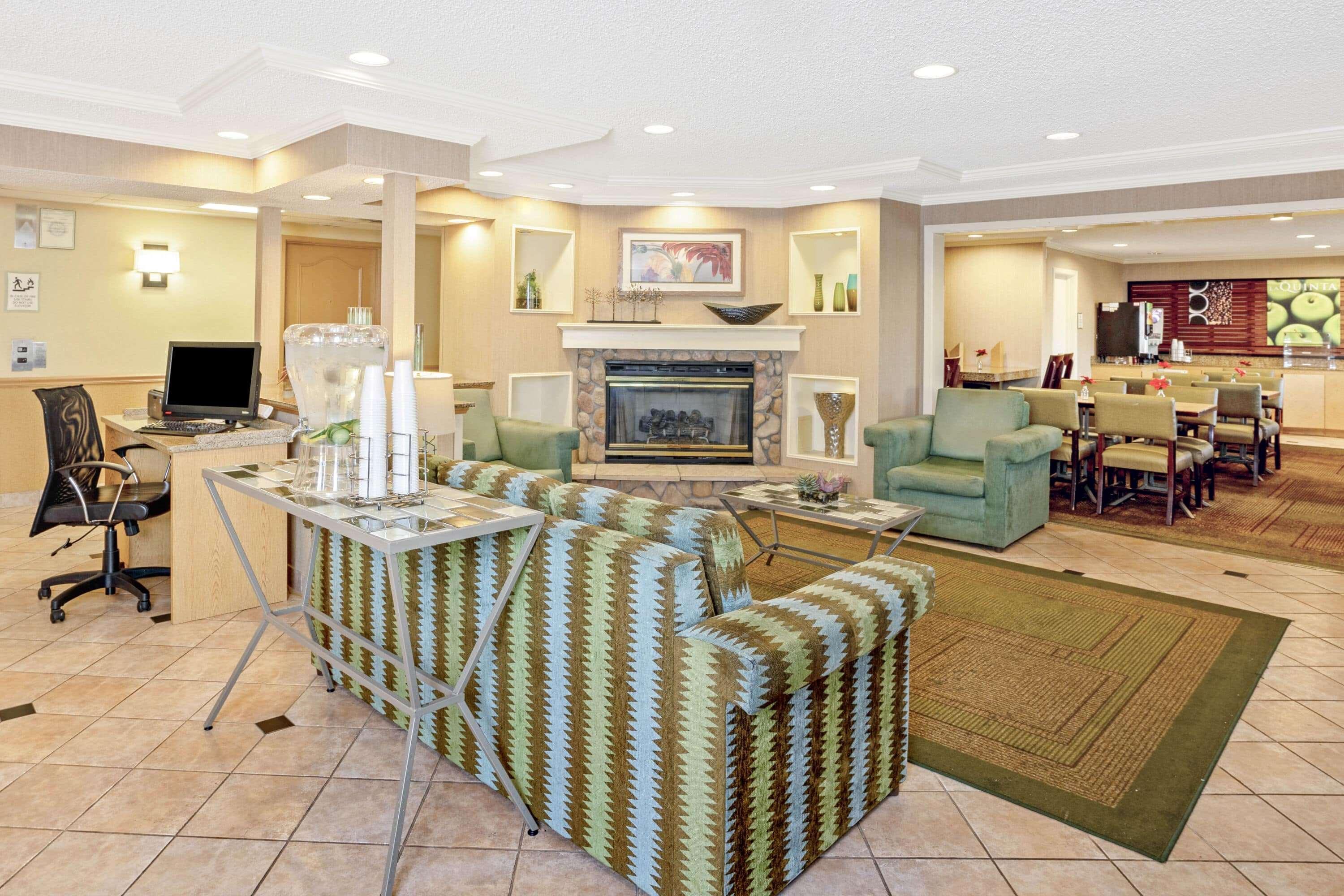 La Quinta By Wyndham Houston Nw Brookhollow Exterior photo